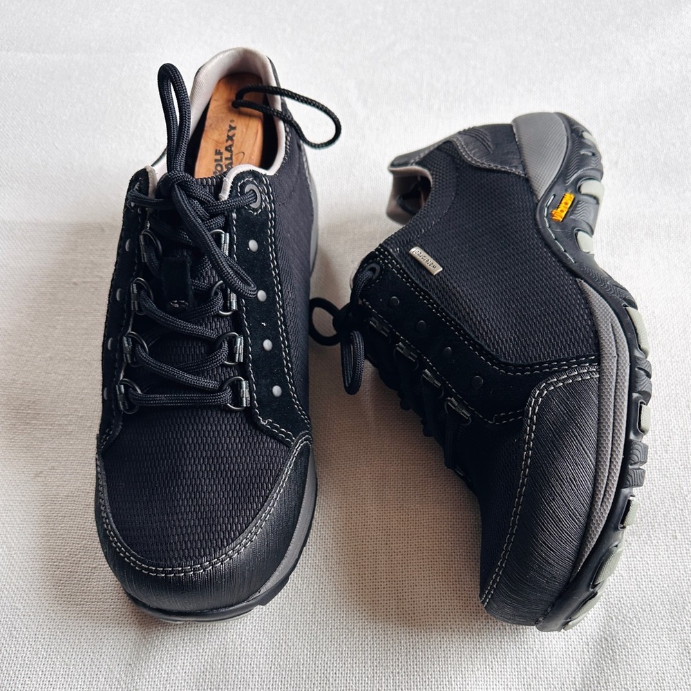 NWT DANSKO ‘Paisley’ Waterproof Vibram Slip-Resistant Sneaker | Women’s Shoe 37 - Picture 2 of 10